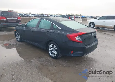 2018 Honda Civic Lx z USA, uszkodzony, nr VIN 19XFC2F59JE019185